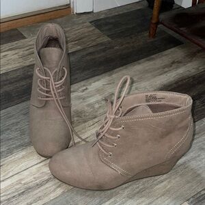 Women's Taupe Lace-Up Ankle Boots
